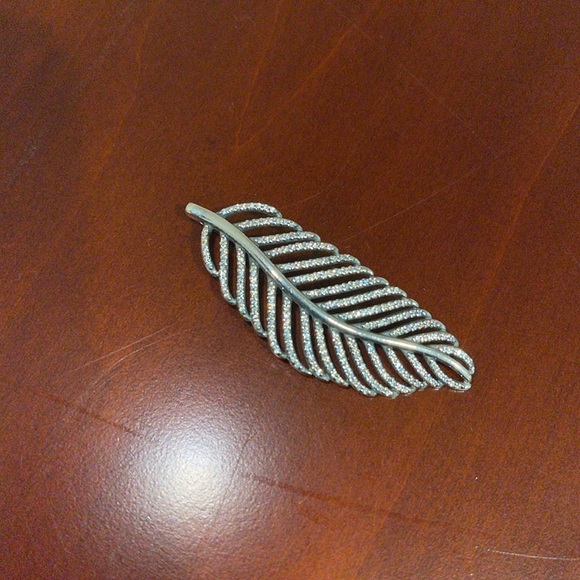 *Price Firm* Pandora Retired Sterling Silver “Light as a Feather” Pendant -New - Picture 2 of 7